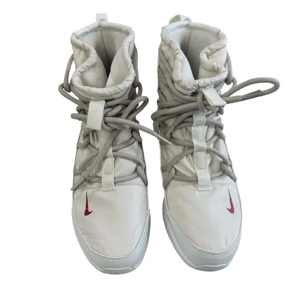 Nike Tanjun High Rise Sneakers in Phantom/Desert Sand/Gym Red